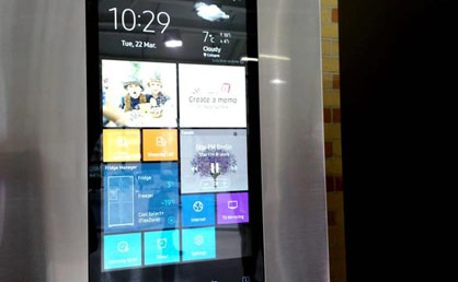 LG InstaView智能冰箱搭载Win10系统  上网、购物两不误